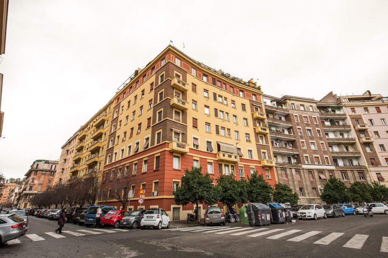 Insula Petri _ 2Bdr Apartment Рим Экстерьер фото