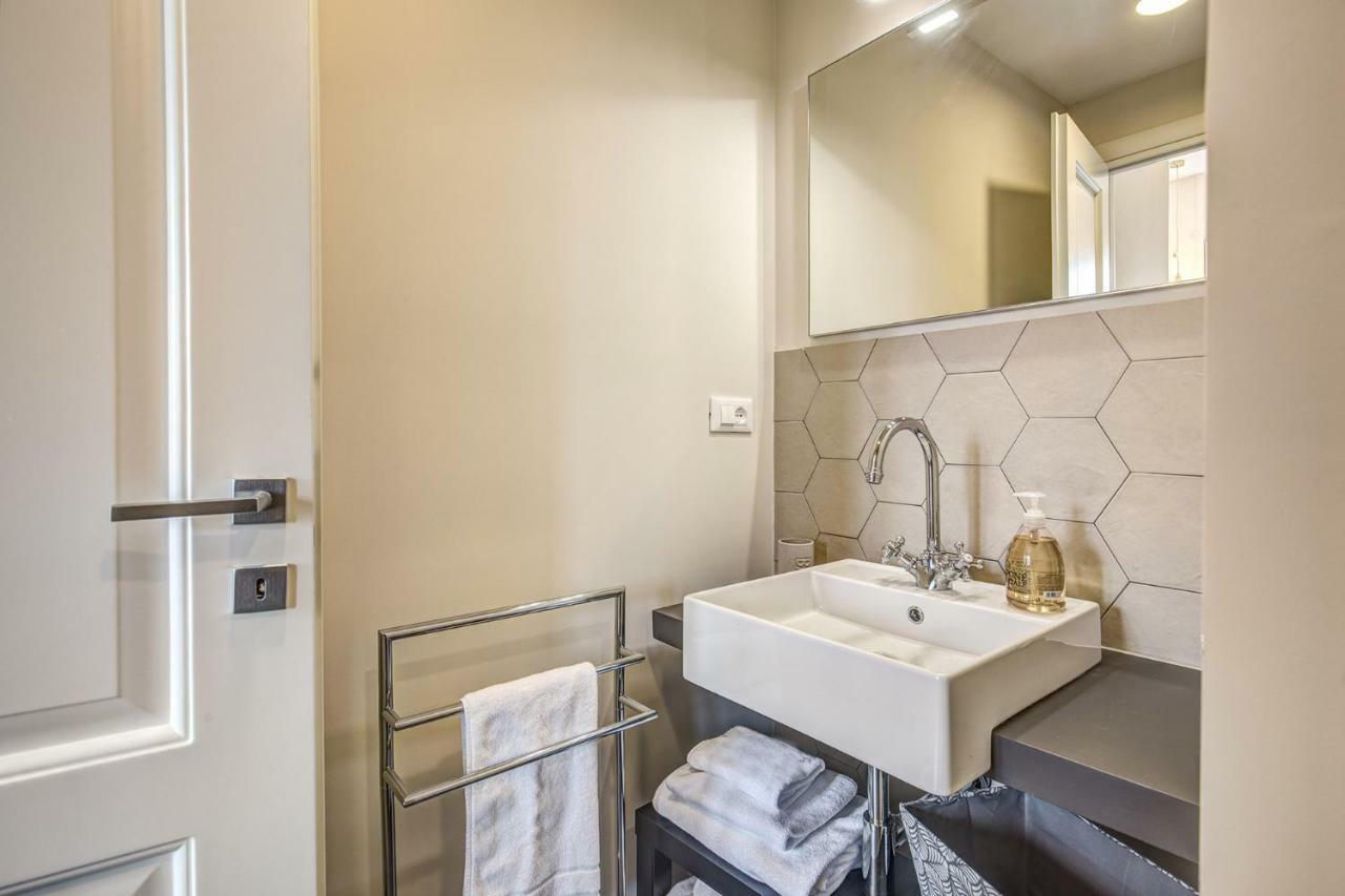 Insula Petri _ 2Bdr Apartment Рим Экстерьер фото